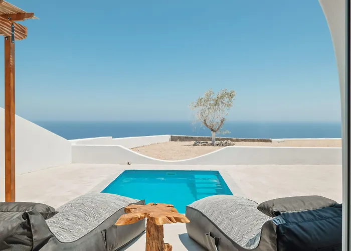Oyster Luxury Suites