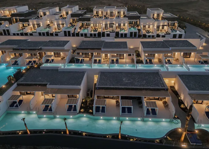 Cresanto Luxury Suites